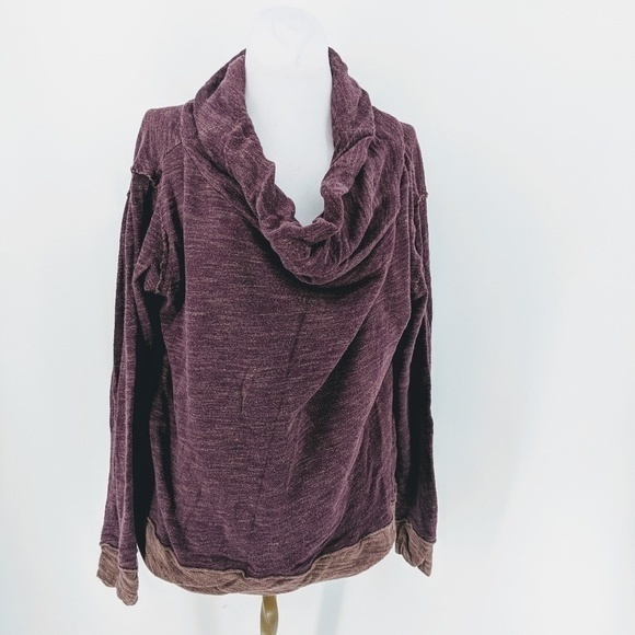 Free people cowl‎ neck sweater over sized - Picture 2 of 5